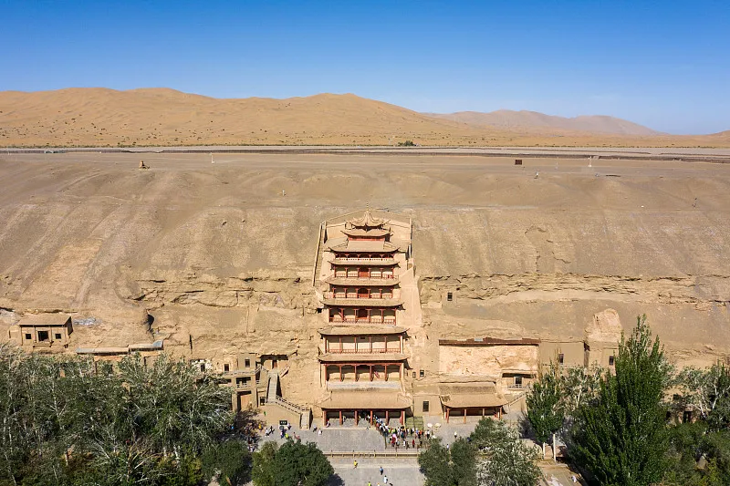 Dunhuang — 2. Mingsha Mountain & Crescent Lake (top things to see)