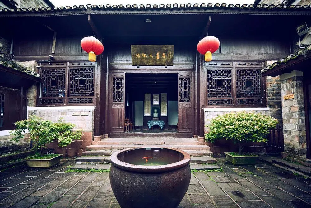 Fenghuang — photo 2 (gallery)