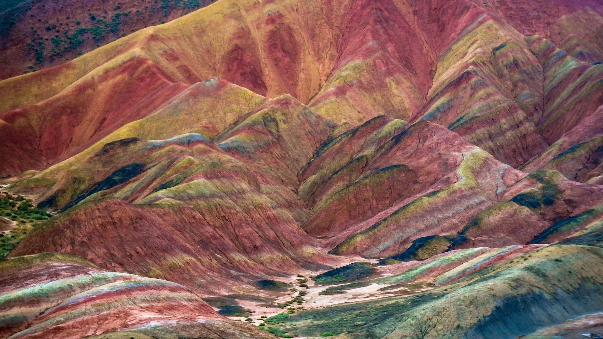 Zhangye Danxia Colors — detailed description landscape (description view)